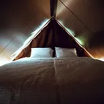 Luxury Glamping Chocolate Village Resort Máribor