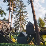 Resort Luxury Glamping Chocolate Village