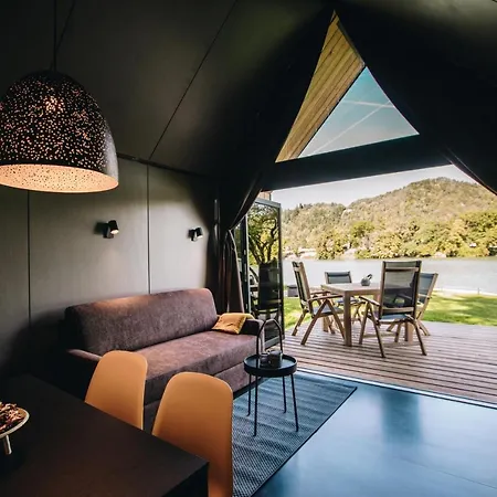 Luxury Glamping Chocolate Village * Maribor