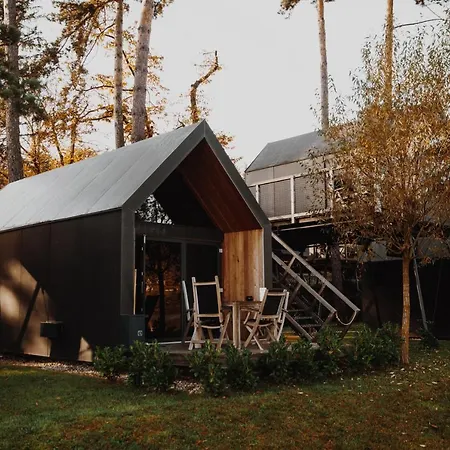 Luxury Glamping Chocolate Village Maribor