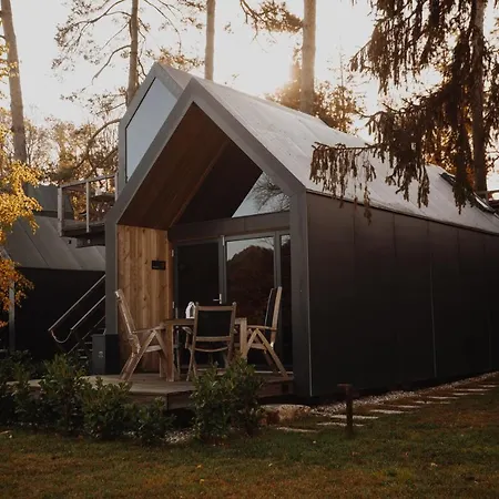 Luxury Glamping Chocolate Village * Maribor