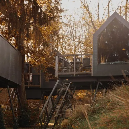 Luxury Glamping Chocolate Village * Maribor