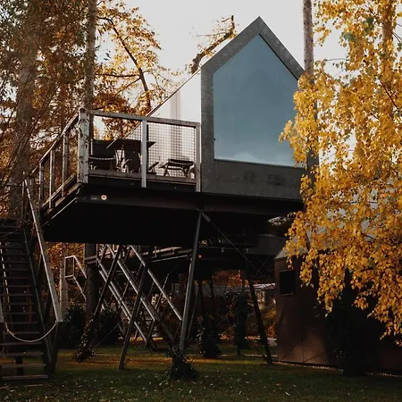 Luxury Glamping Chocolate Village Resort Maribor