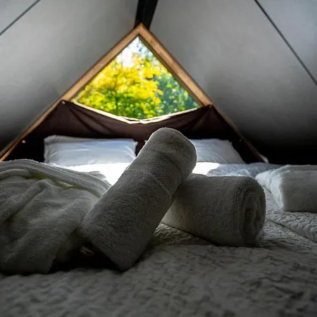 Luxury Glamping Chocolate Village Resort *