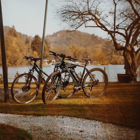 Luxury Glamping Chocolate Village