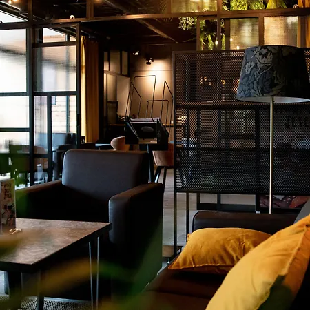 Luxury Glamping Chocolate Village *