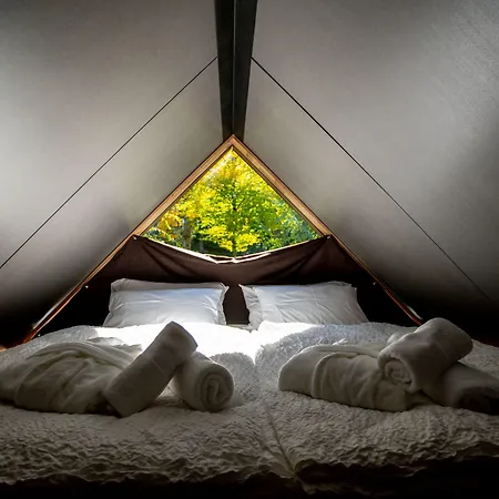 Luxury Glamping Chocolate Village Maribor