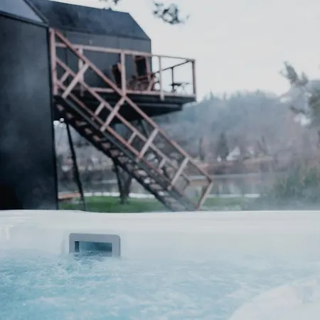 Luxury Glamping Chocolate Village