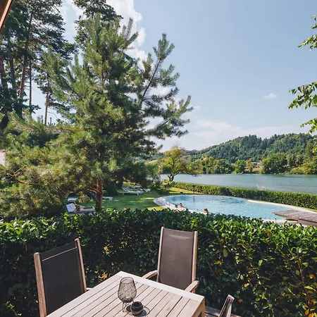 Üdülőközpont Luxury Glamping Chocolate Village 3*
