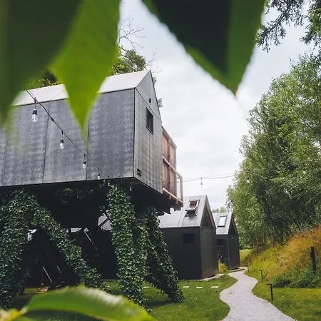 Üdülőközpont Luxury Glamping Chocolate Village 3*