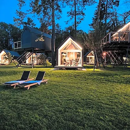 Luxury Glamping Chocolate Village Resort Maribor