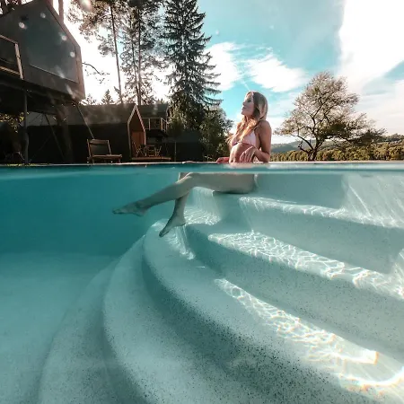 Luxury Glamping Chocolate Village * Maribor