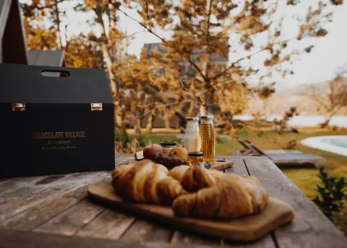 Luxury Glamping Chocolate Village 3*