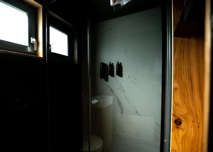 Luxury Glamping Chocolate Village Resort Maribor