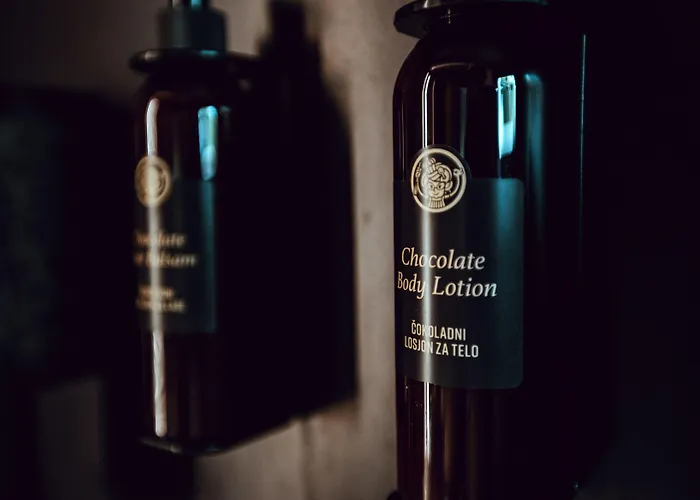 Luxury Glamping Chocolate Village Resort