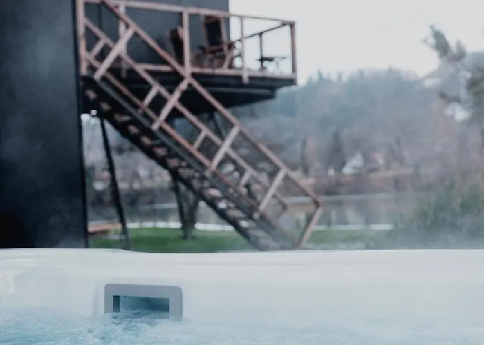 Luxury Glamping Chocolate Village