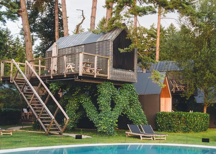 度假村 Luxury Glamping Chocolate Village